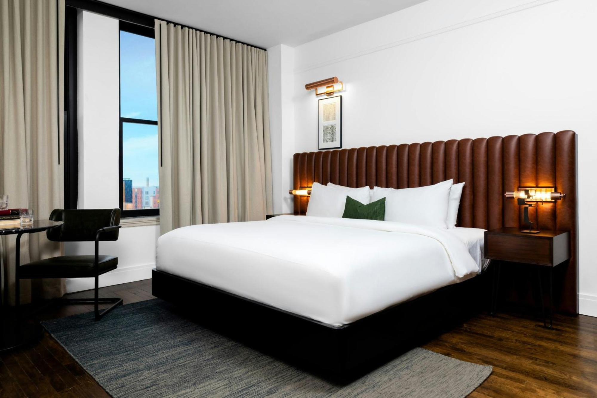 Standard King Room